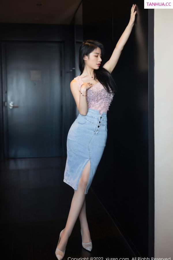 美七Mia  [XiuRen]高清写真图 2022.08.25 No.5489 美七 Mia第3张图片